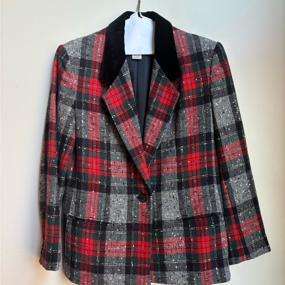 Jones New York Red and Black Plaid Blazer